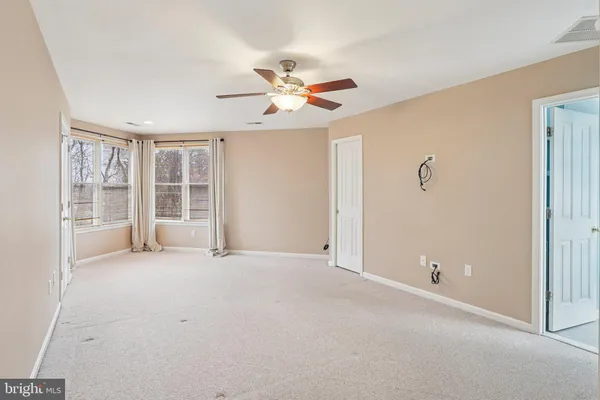 $4,300 | 6812 Spruce Hill Court, Warrenton, VA 20187