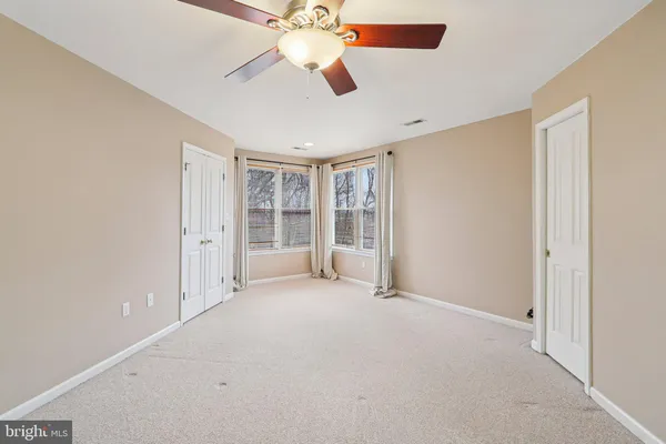 $4,300 | 6812 Spruce Hill Court, Warrenton, VA 20187