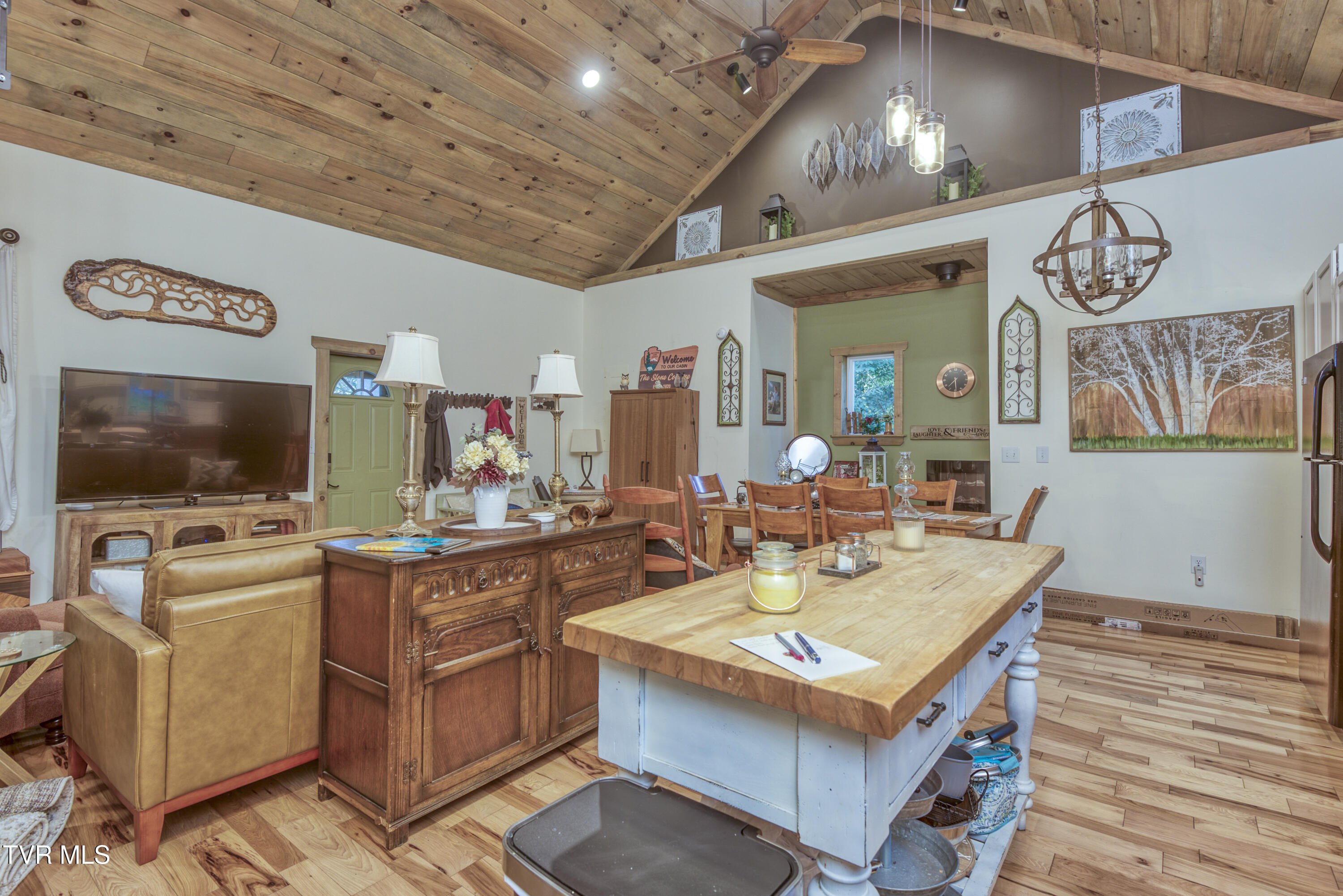 41210 Rhymer Road Damascus, VA 24236 - Photo 10 of 43 41210-Rhymer-Rd-Damascus-VA Matt-Smith-R