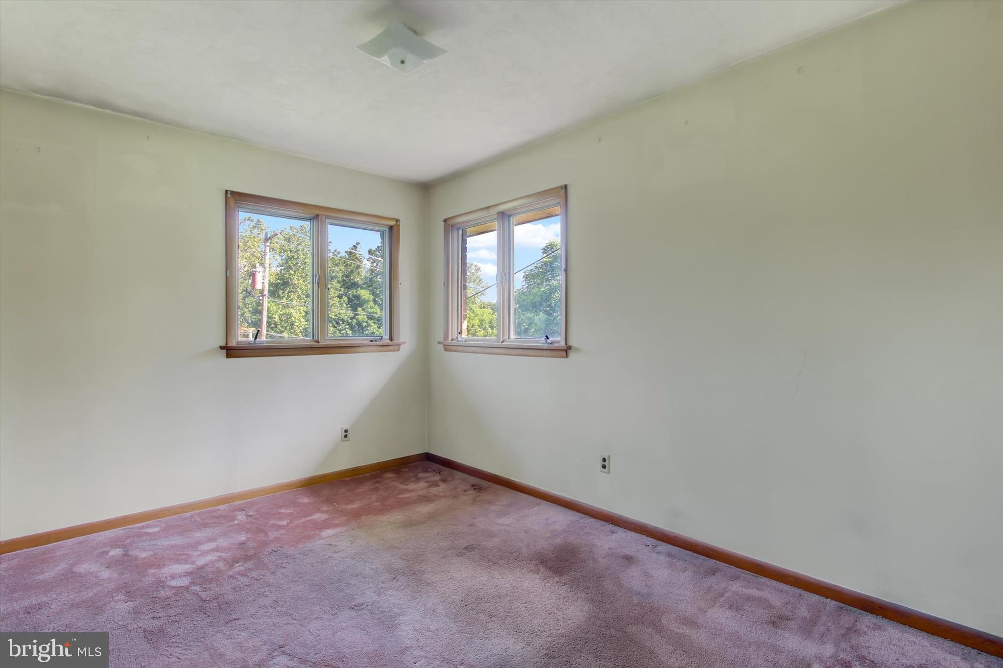 6122 York Road Spring Grove, PA 17362 - Photo 8 of 18