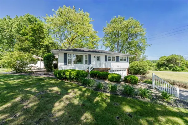 $330,000 | 12611 15 1/2 Mile Road, Marshall, MI 49068
