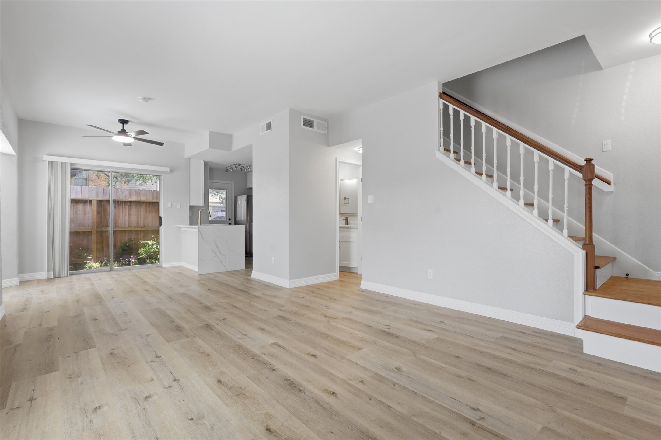 1515 Sandy Springs Road, Unit 2104 Houston, TX 77042 - Photo 4 of 19