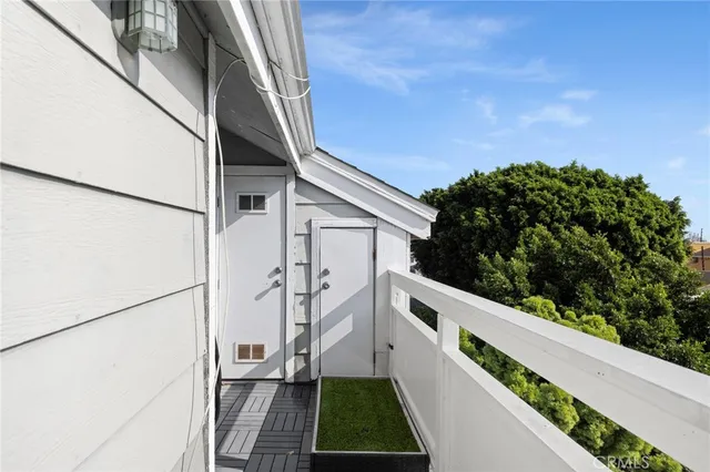 a view of outdoor space