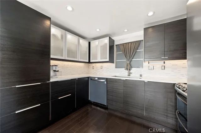 $459,000 | 3401 East Wilton Street, Unit 307, Long Beach, CA 90804