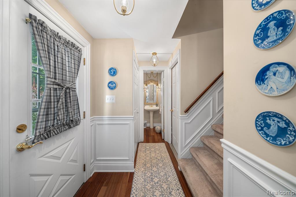 4654 John R Road Troy, MI 48085 - Photo 21 of 54
