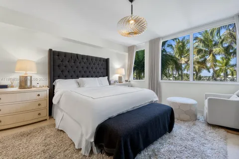 $945,000 | Lauderdale Beach, Fort Lauderdale, FL 33308