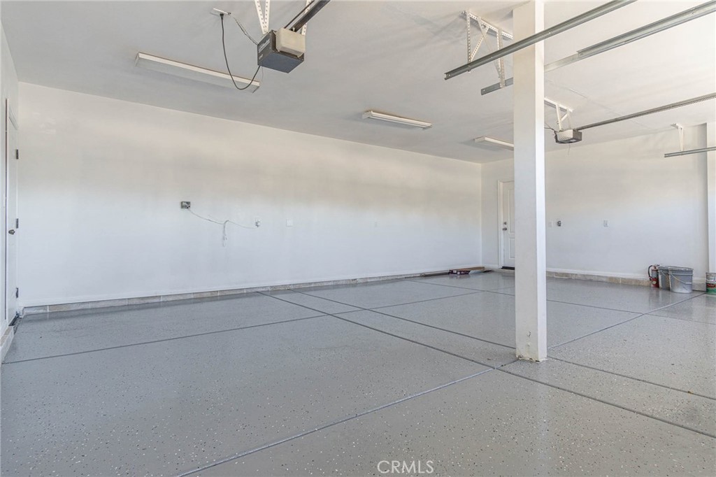 16245 Ridge View Drive Apple Valley, CA 92307 - Photo 23 of 75