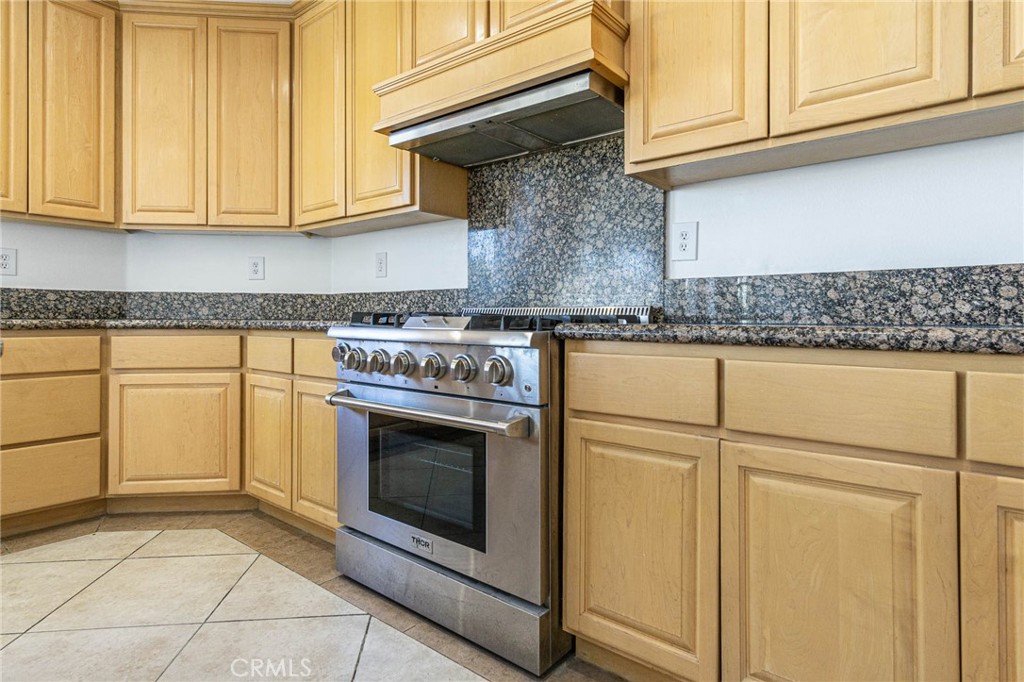 16245 Ridge View Drive Apple Valley, CA 92307 - Photo 33 of 75