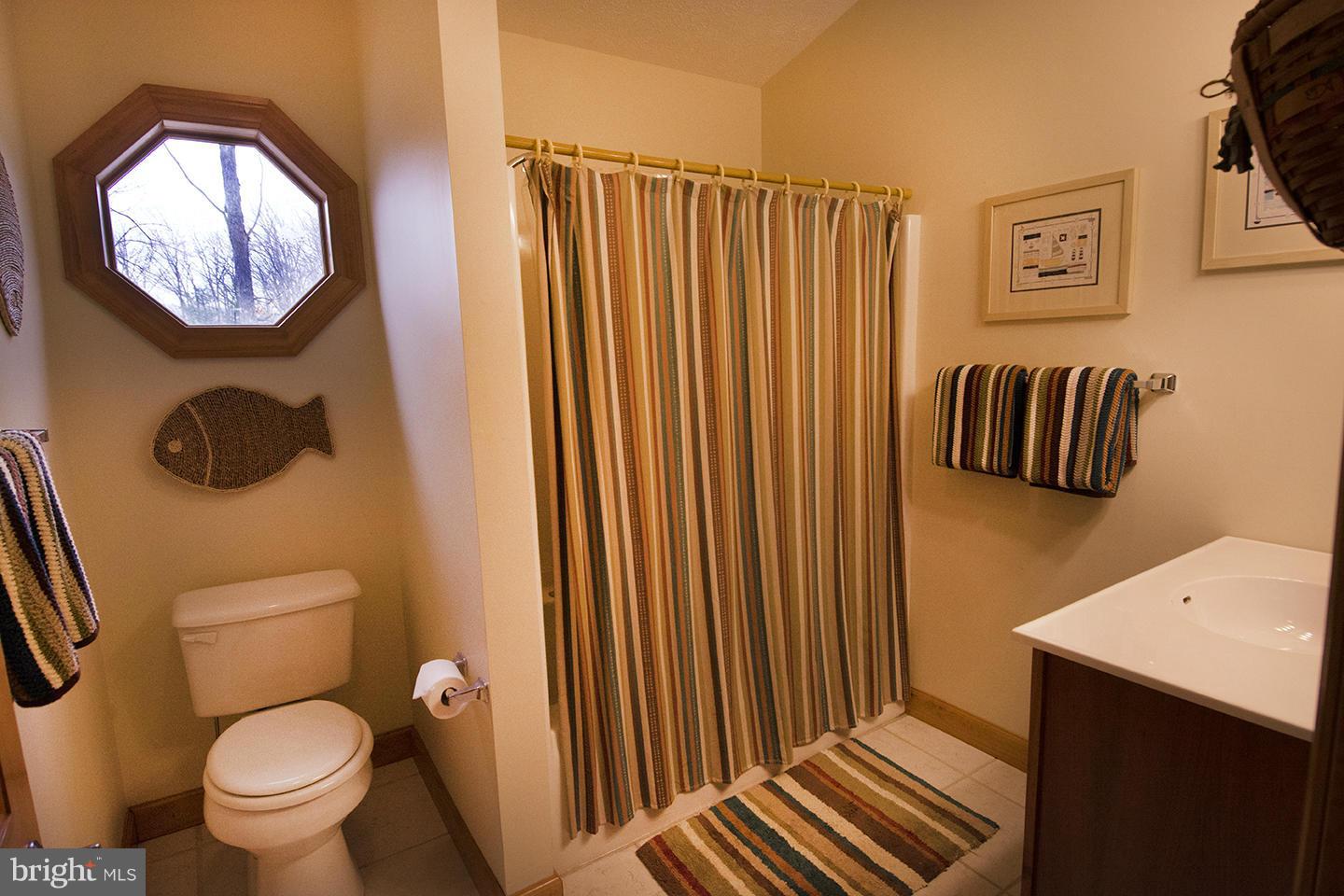 312 Oak Way Road Swanton, MD 21561 - Photo 20 of 30 Upper Level