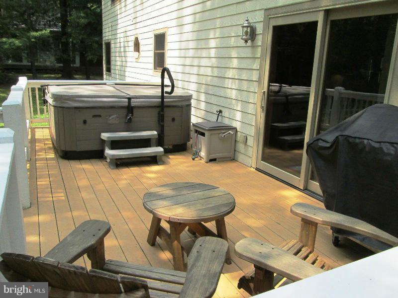 312 Oak Way Road Swanton, MD 21561 - Photo 25 of 30 Exterior (Rear)