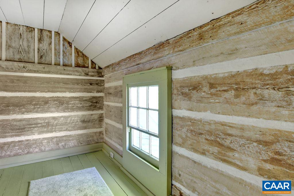 674 Octonia Road Stanardsville, VA 22973 - Photo 30 of 38 a view of small space