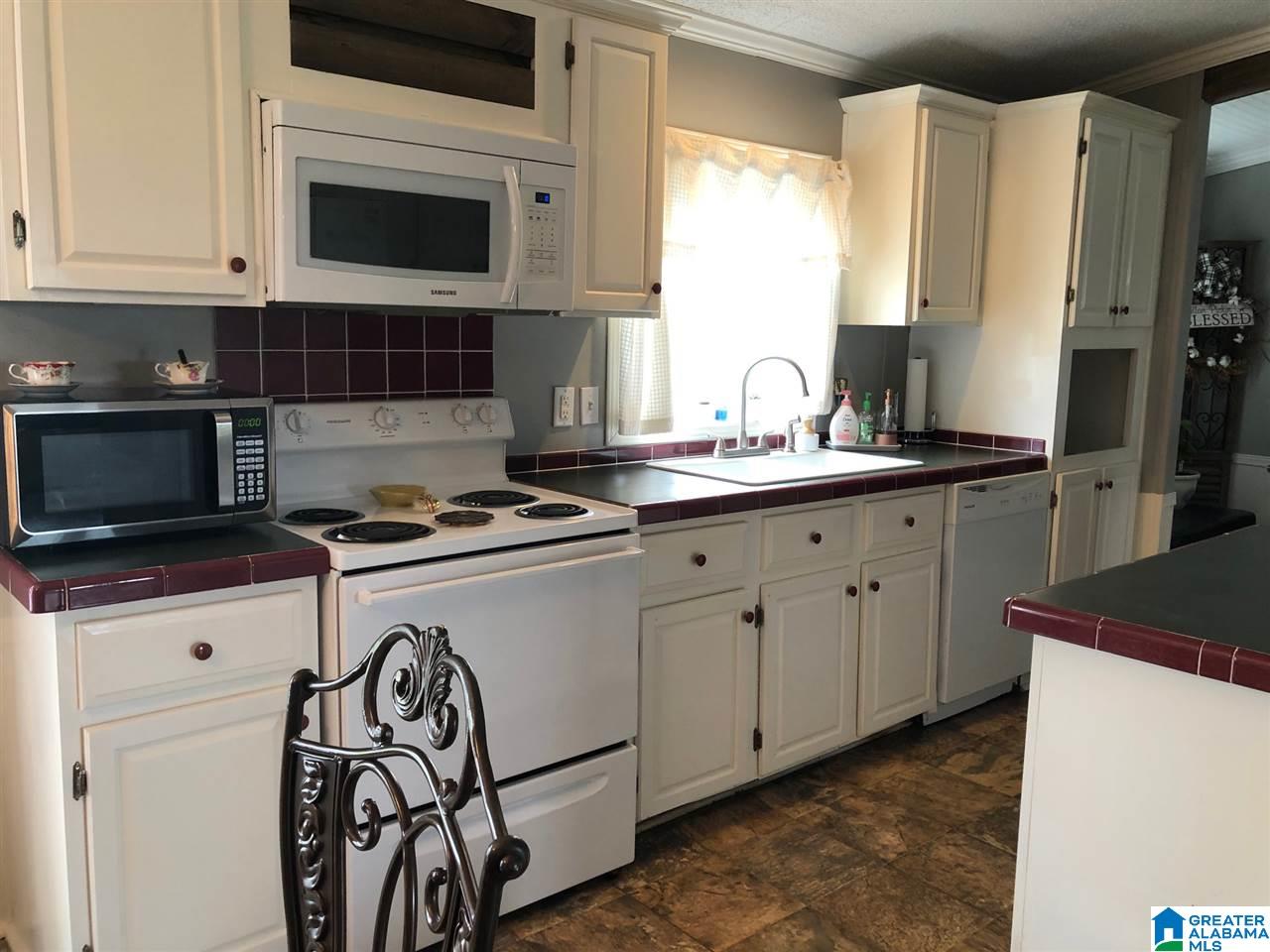 515 Springhill Road Talladega, AL 35160 - Photo 2 of 49