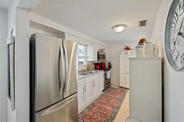 $699,000 | 2904 Avenue B, Unit A & B, Holmes Beach, FL 34217