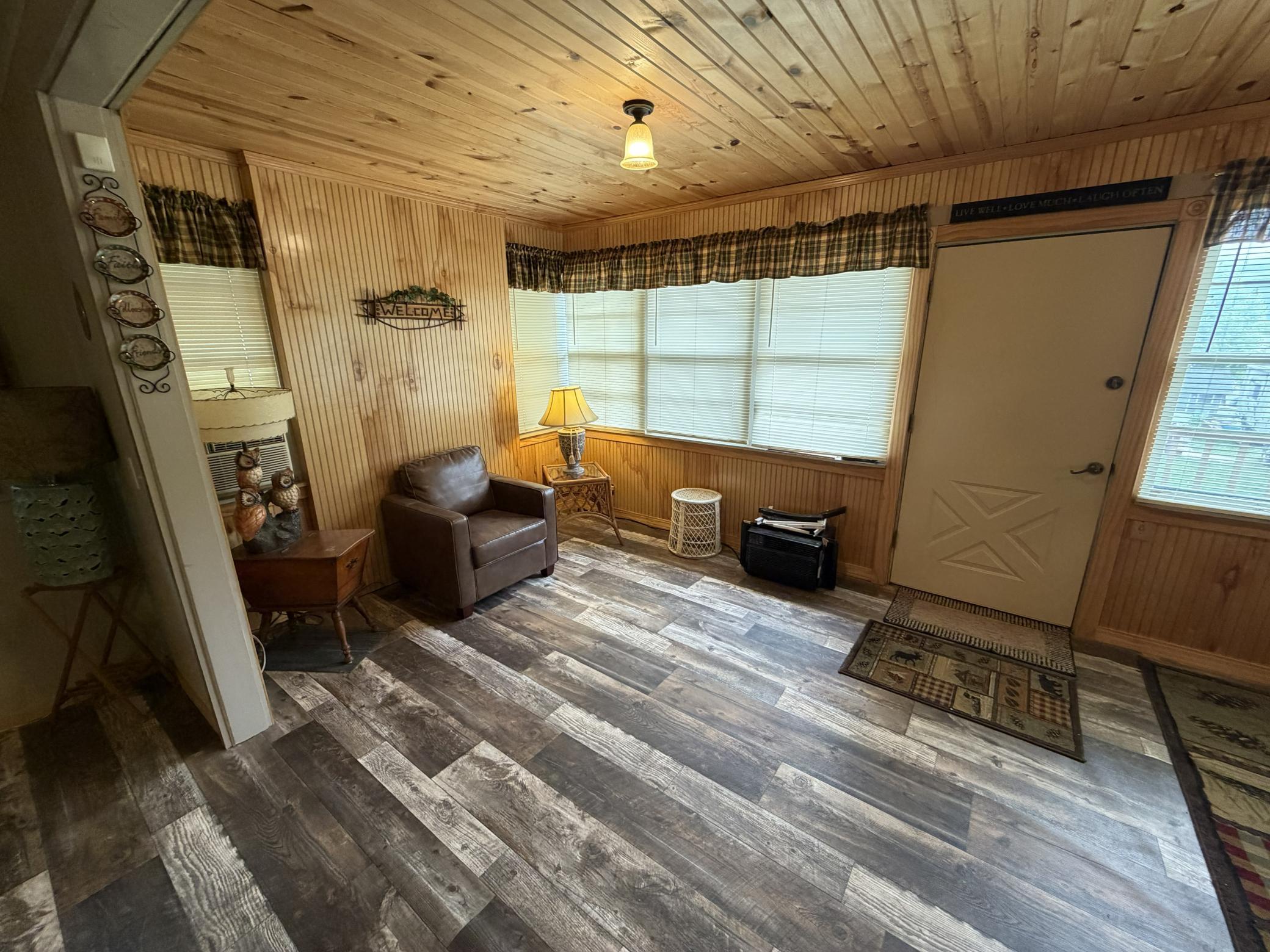 6271 French Lake Path Faribault, MN 55021 - Photo 10 of 18