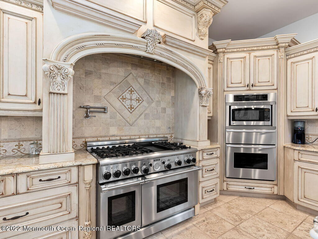 21 Hominy Hill Road Colts Neck, NJ 07722 - Photo 17 of 98 virtual-tour-116593-photo-16636804111281