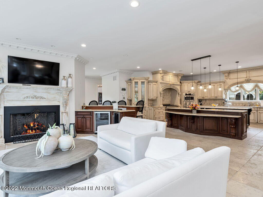 21 Hominy Hill Road Colts Neck, NJ 07722 - Photo 19 of 98 virtual-tour-116593-photo-16636803930188