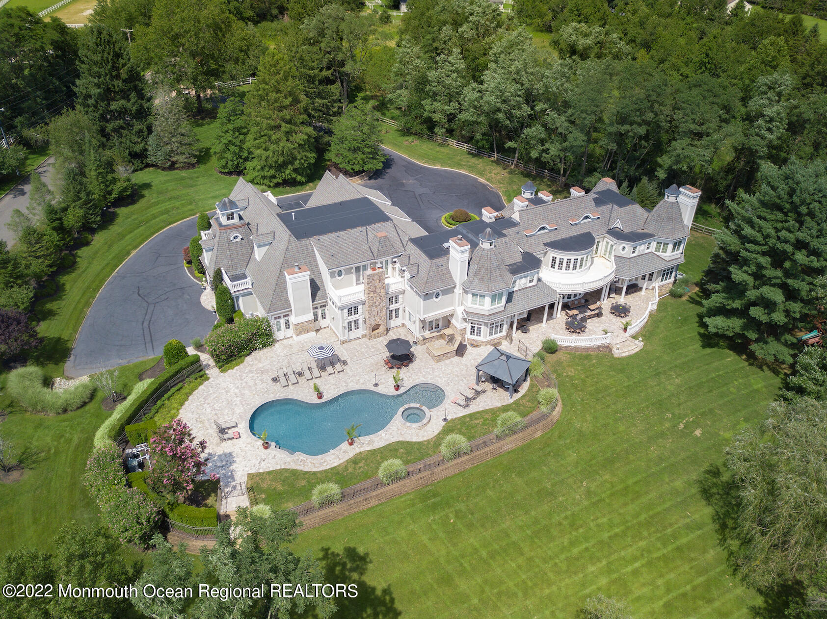 21 Hominy Hill Road Colts Neck, NJ 07722 - Photo 4 of 98 21 Hominy Hill