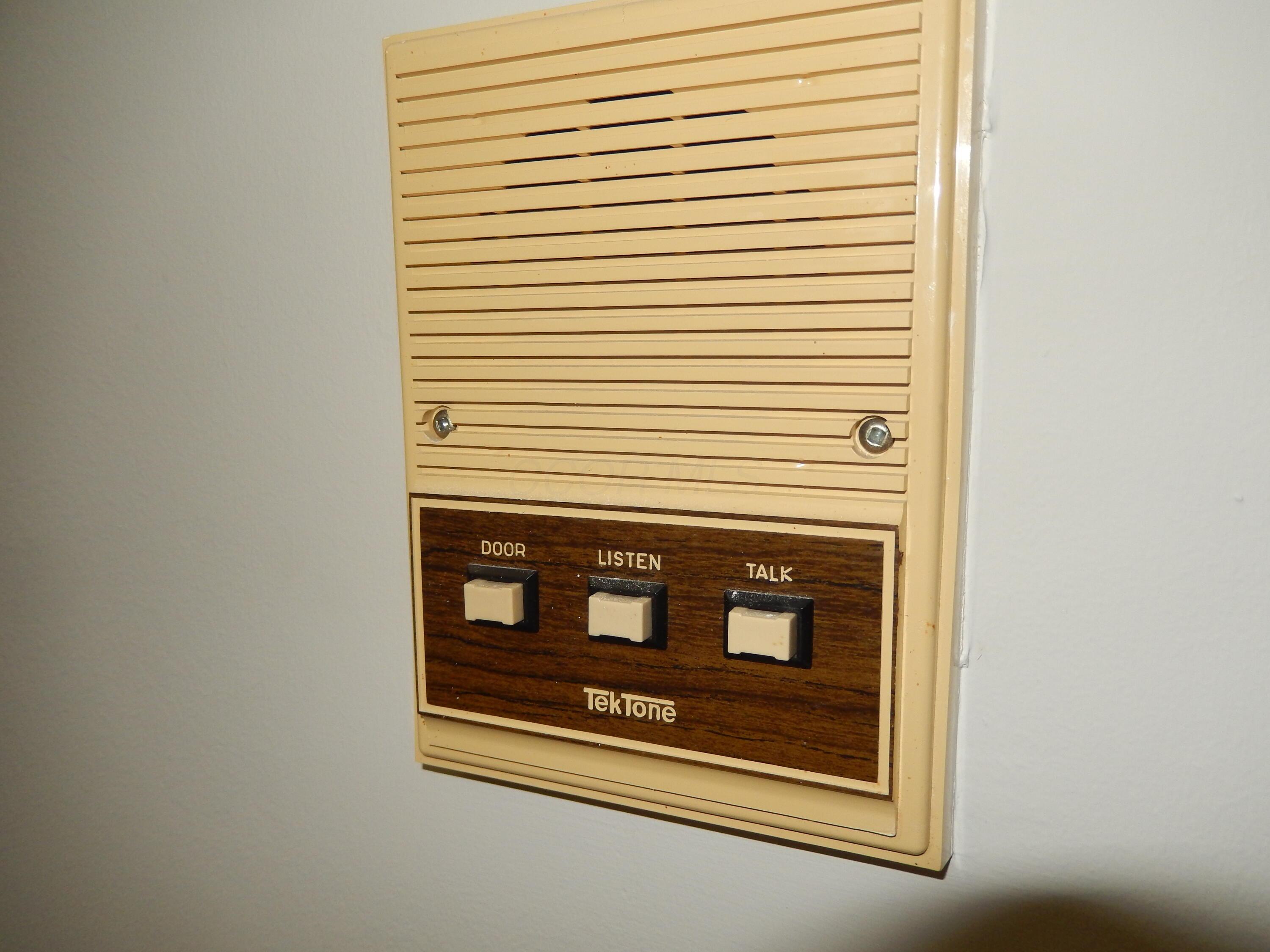 4117 Karl Road, Unit 302 Columbus, OH 43224 - Photo 15 of 33 Intercom entry system