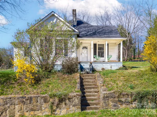 $699,000 | 29 Allen Street, Asheville, NC 28806