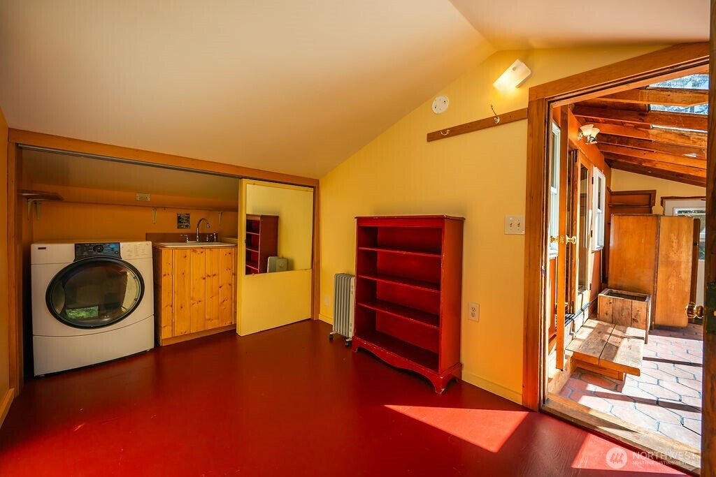4160 Mud Bay Road Lopez Island, WA 98261 - Photo 15 of 32