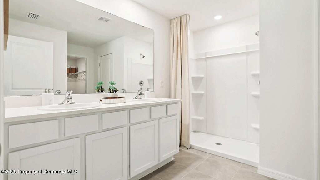 10759 Tucker Road Weeki Wachee, FL 34613 - Photo 17 of 27