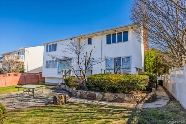 $1,500,000 | 3146 Lee Place, Bellmore, NY 11710