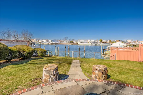 $1,500,000 | 3146 Lee Place, Bellmore, NY 11710