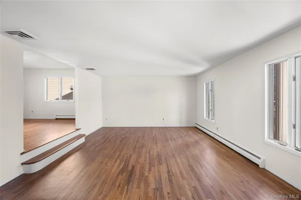 $1,500,000 | 3146 Lee Place, Bellmore, NY 11710