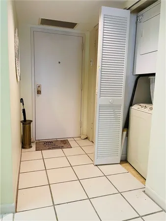 $2,600 | 2900 Northeast 14th Street Causeway, Unit 514, Pompano Beach, FL 33062
