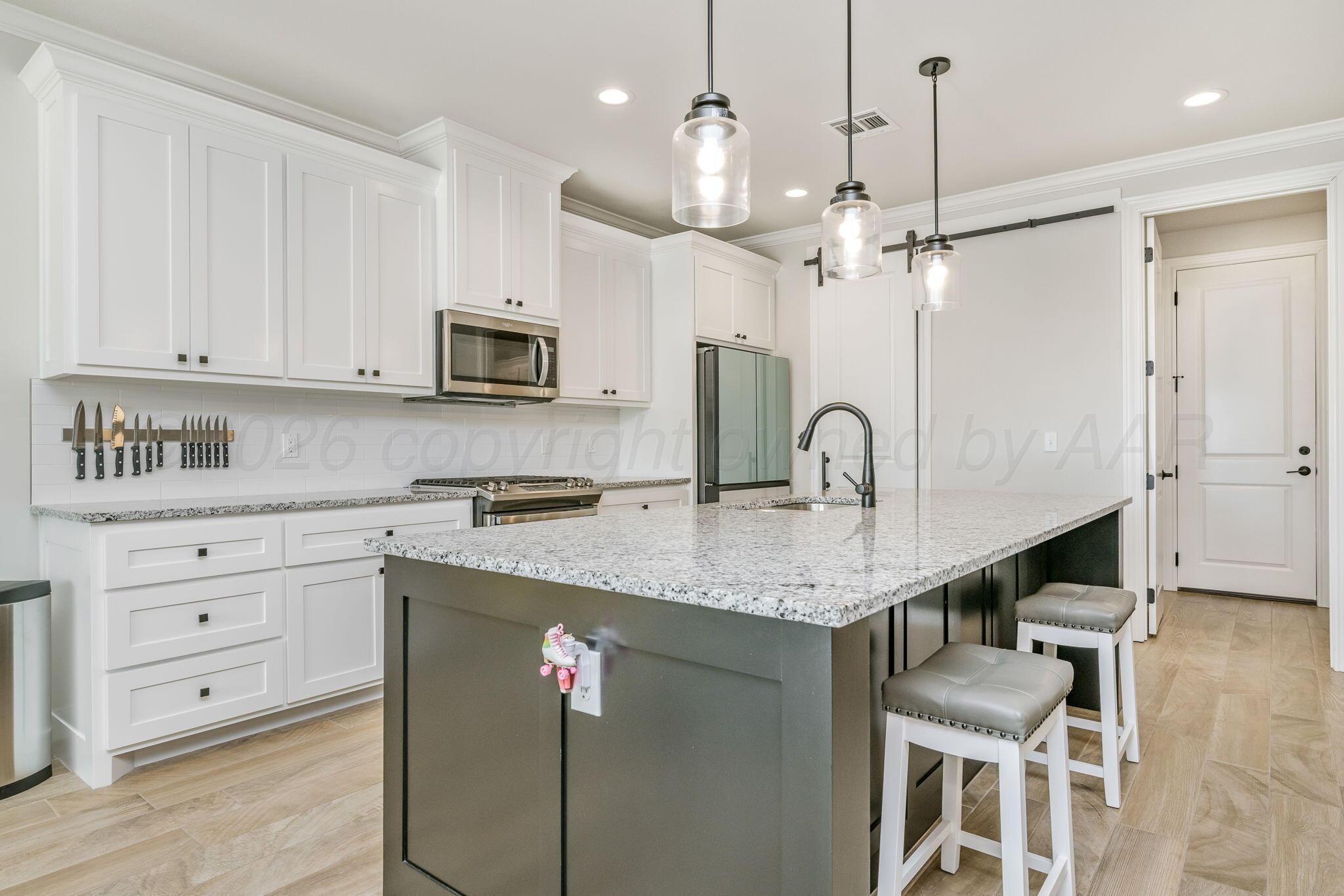 2806 Pensacola Avenue Amarillo, TX 79118 - Photo 7 of 20 2806 Pensacola 10