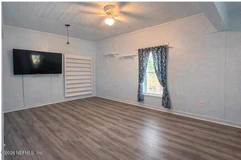 16842 Spring Street White Springs, FL 32096 - Photo 3 of 8 Living Room