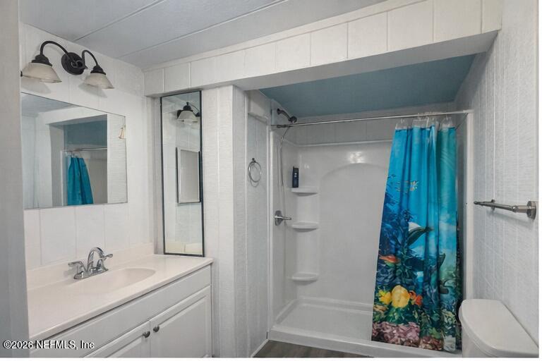 16842 Spring Street White Springs, FL 32096 - Photo 5 of 8 Bathroom