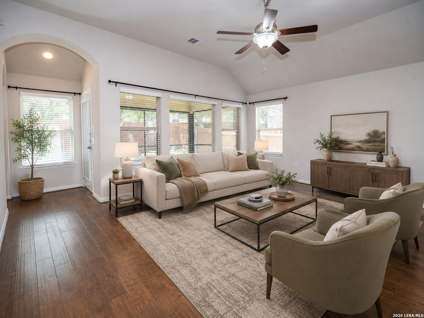 712 Pulitzer Road Cibolo, TX 78108 - Photo 9 of 34 Gallery Image 9