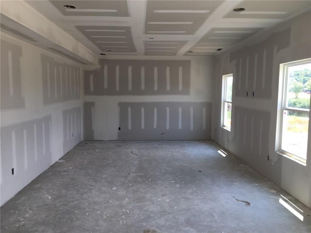 2720 Pointe Club Road Indianapolis, IN 46229 - Photo 2 of 8