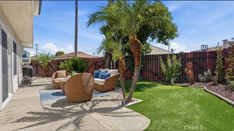 $1,199,000 | 25006 Bani Avenue, Lomita, CA 90717
