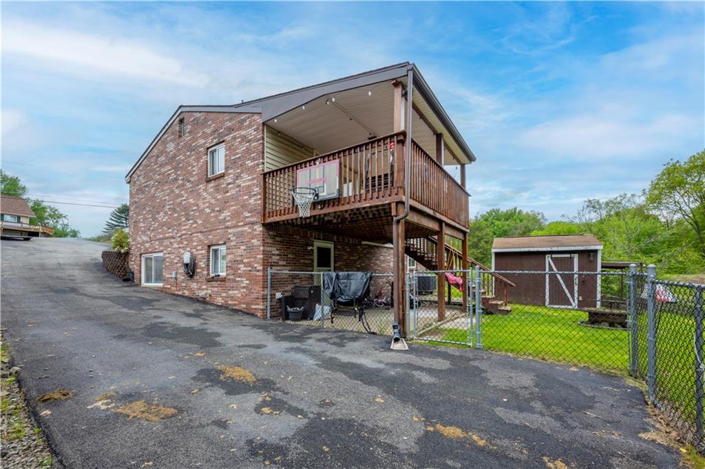 327 Beech Road Pittsburgh, PA 15239 - Photo 41 of 46