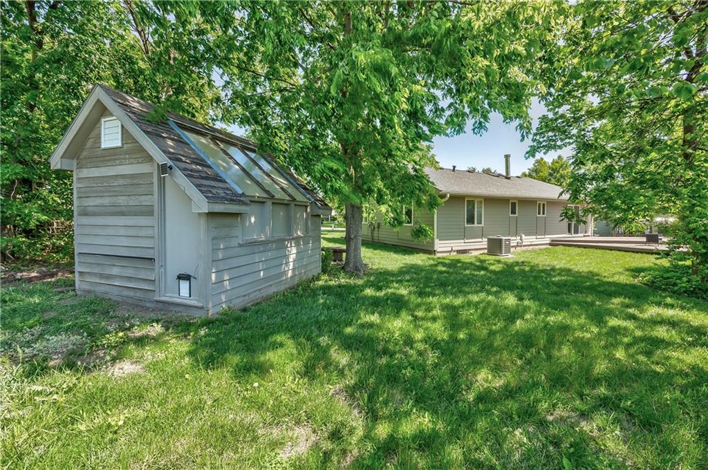 105 East Cedar Street Spring Hill, KS 66083 - Photo 32 of 32