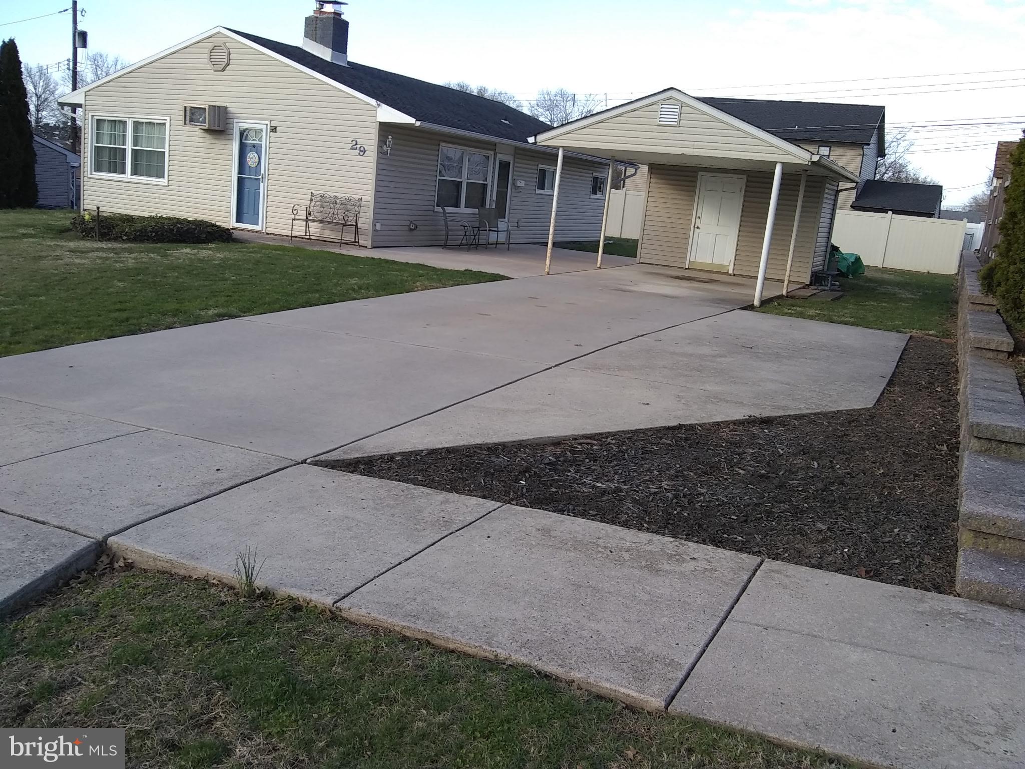 29 Gridiron Road Levittown, PA 19057 - Photo 1 of 2