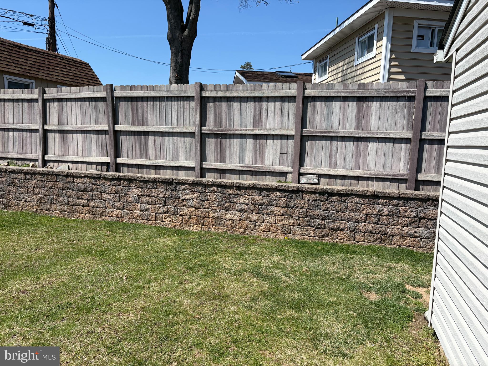 29 Gridiron Road Levittown, PA 19057 - Photo 5 of 12