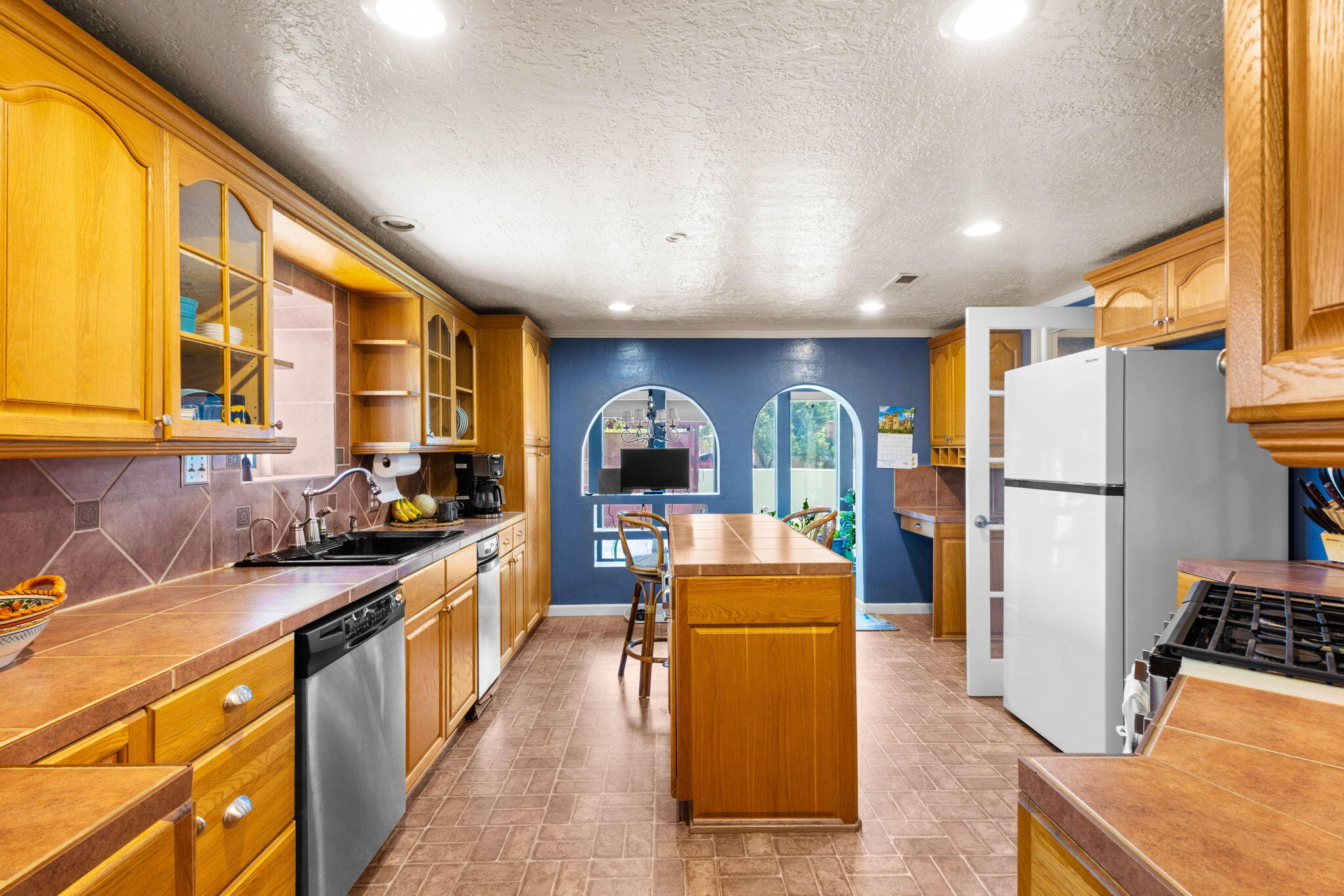125 Walden Road Corrales, NM 87048 - Photo 18 of 47 Gallery Image 18