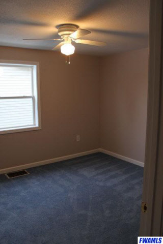 407 West Oak Street Butler, IN 46721 - Photo 12 of 20