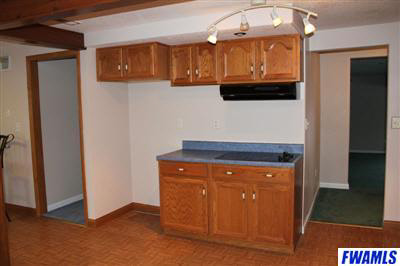407 West Oak Street Butler, IN 46721 - Photo 7 of 20