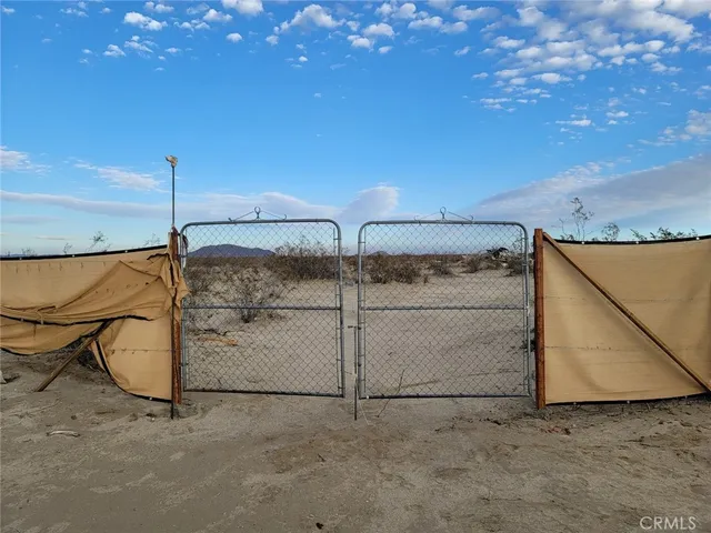 $19,998 | 0 190 St & Avenue, Llano, CA 93544