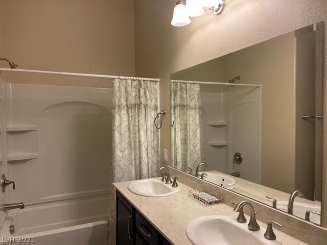 69 Einstein Ridge Way Las Vegas, NV 89183 - Photo 10 of 50 Gallery Image 10