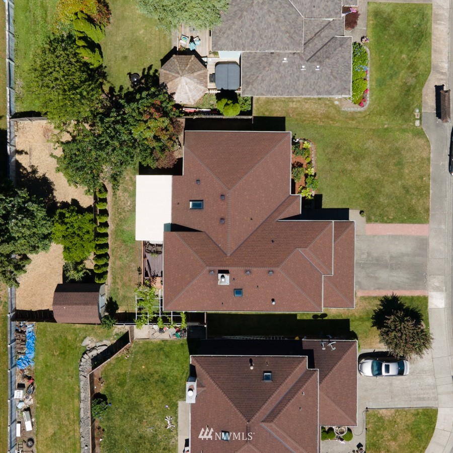 33027 20th Place Southwest Federal Way, WA 98023 - Photo 23 of 23 an aerial view of a house with a yard