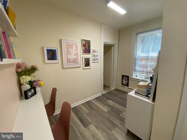 $1,200 | 1735 Bainbridge Street, Unit 1R, Philadelphia, PA 19146