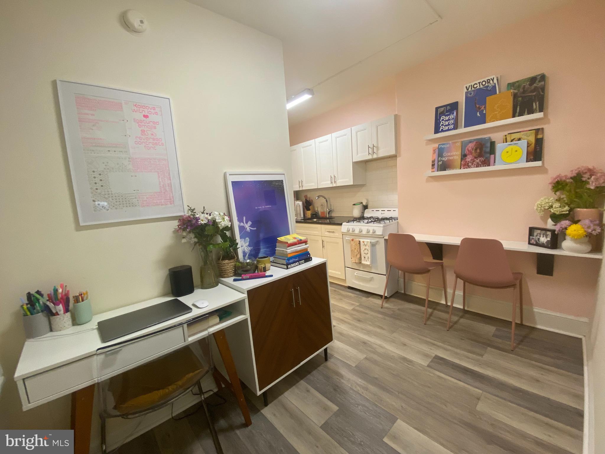 1735 Bainbridge Street, Unit 1R Philadelphia, PA 19146 - Photo 7 of 9