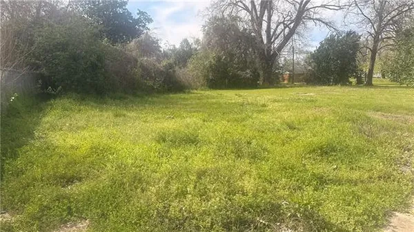 $6,000 | 2108 Mill Street, Alexandria, LA 71301