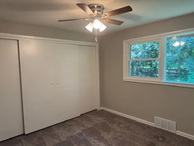 $575,000 | 28450 Shagbark Lane, Libertyville, IL 60048