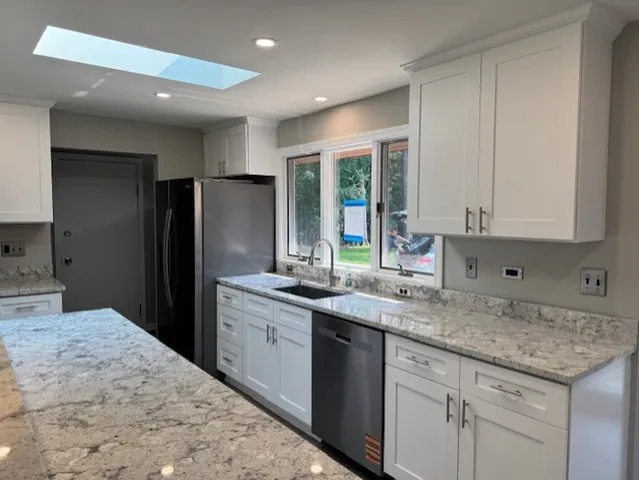 $575,000 | 28450 Shagbark Lane, Libertyville, IL 60048